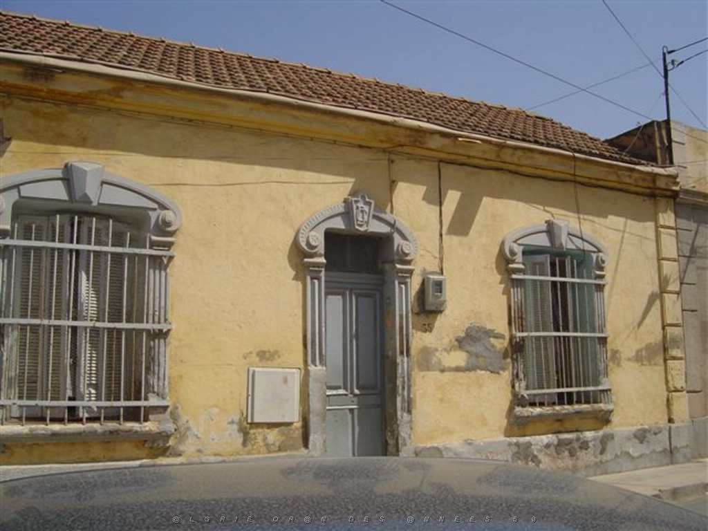 ORAN AOUT 2007 rue Saintonge.JPG